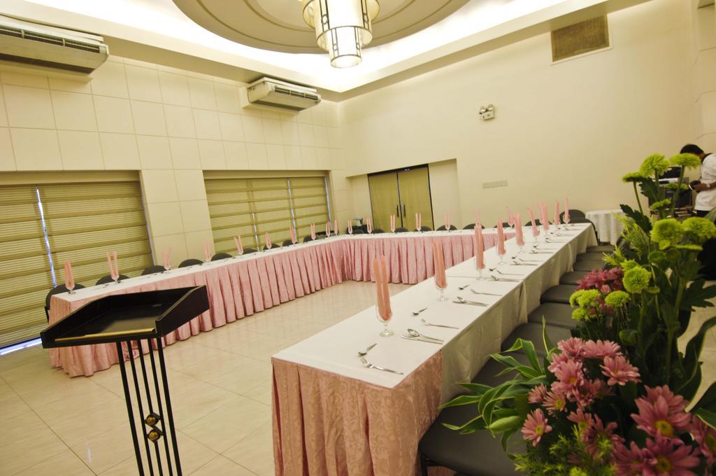 Bacolod Business Inn Exterior foto