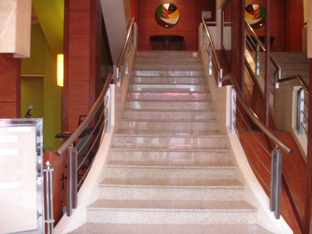 Bacolod Business Inn Exterior foto